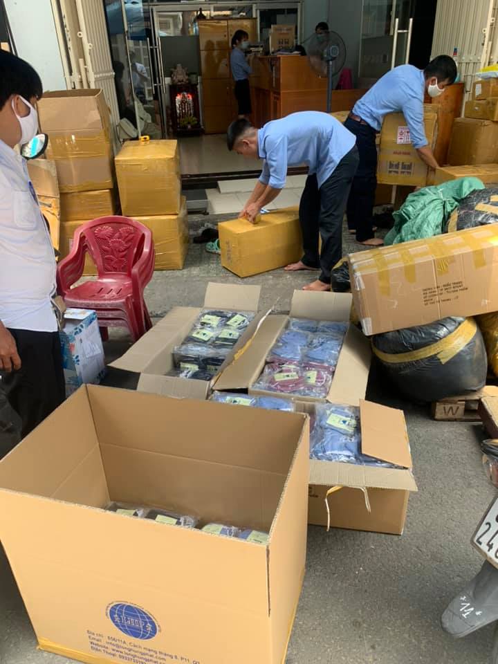 Kinh nghiệm gửi quần áo đi Mỹ