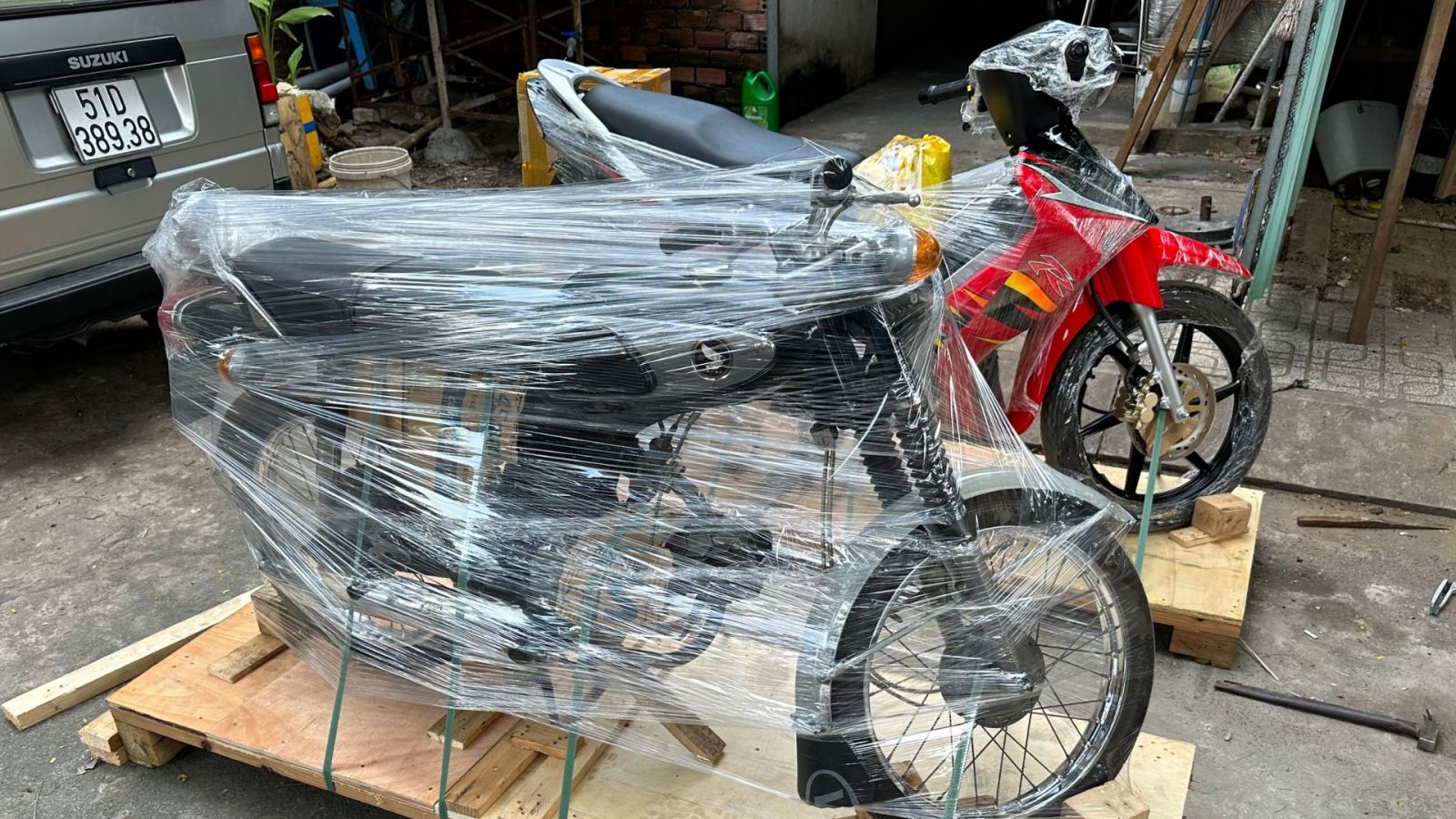 Dịch vụ gửi hàng đi Ý tại công ty Long Hưng Phát Express