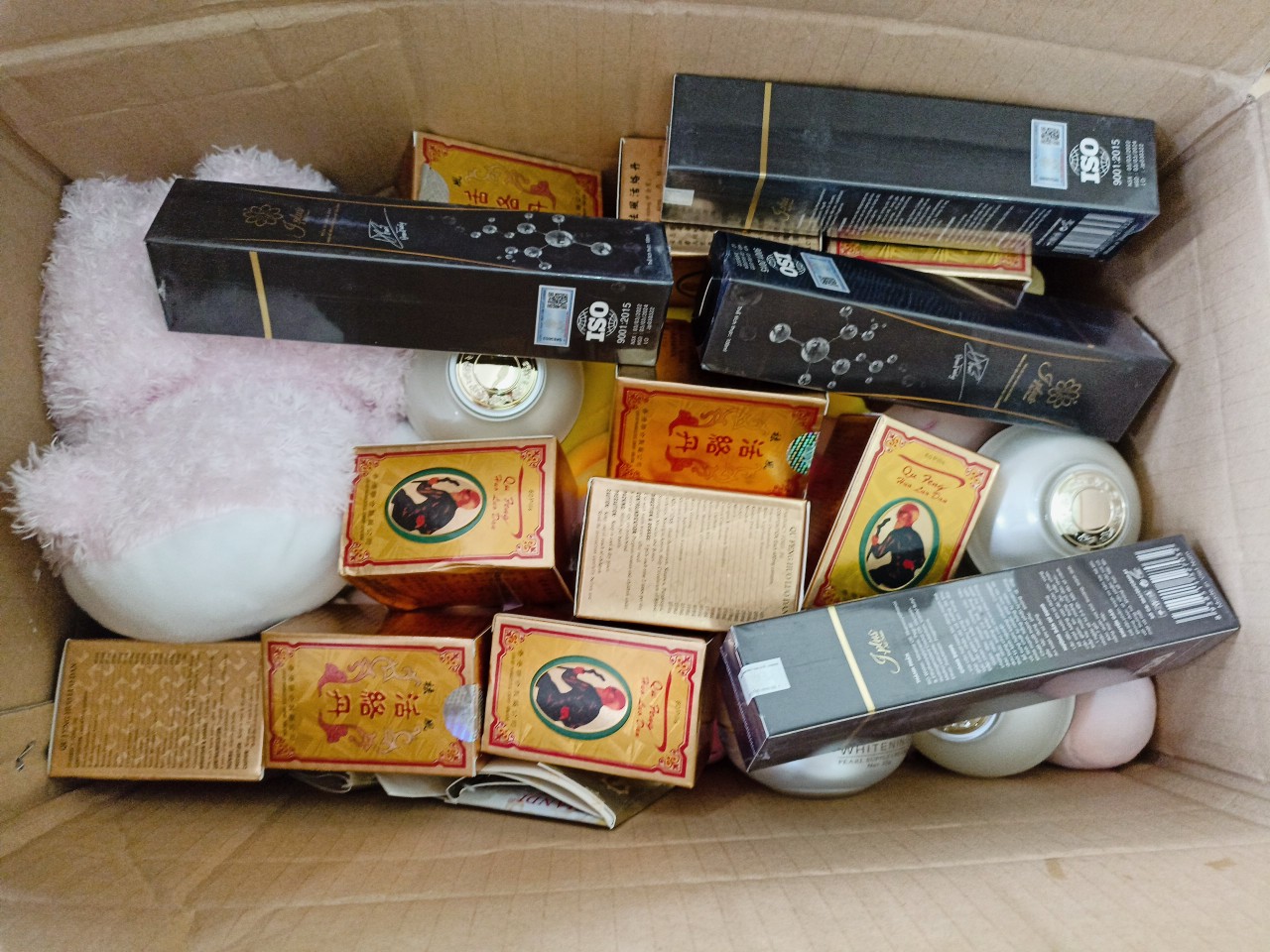 chuyển phát nhanh hàng từ Hà Nội đi Canada