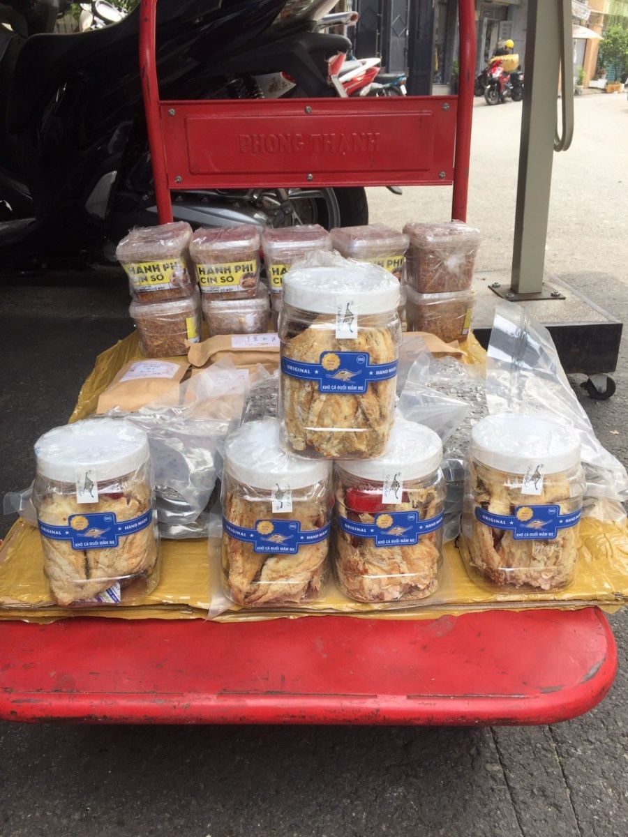 Gửi Bánh Kẹo Đi Úc tại Long Hưng Phát