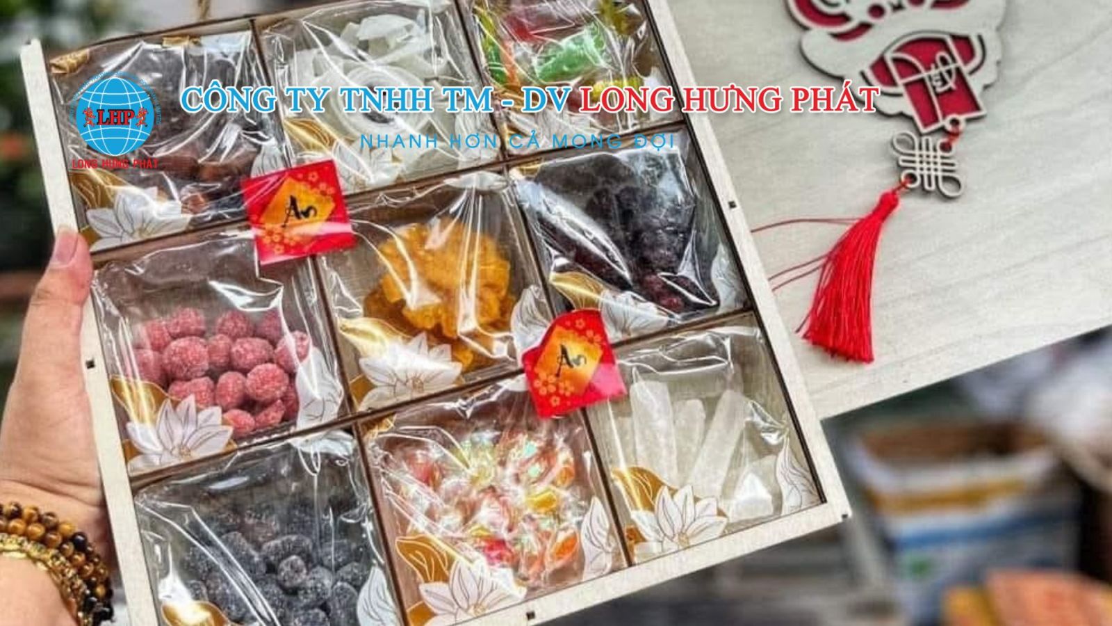 vận chuyển bánh mứt đi Mỹ