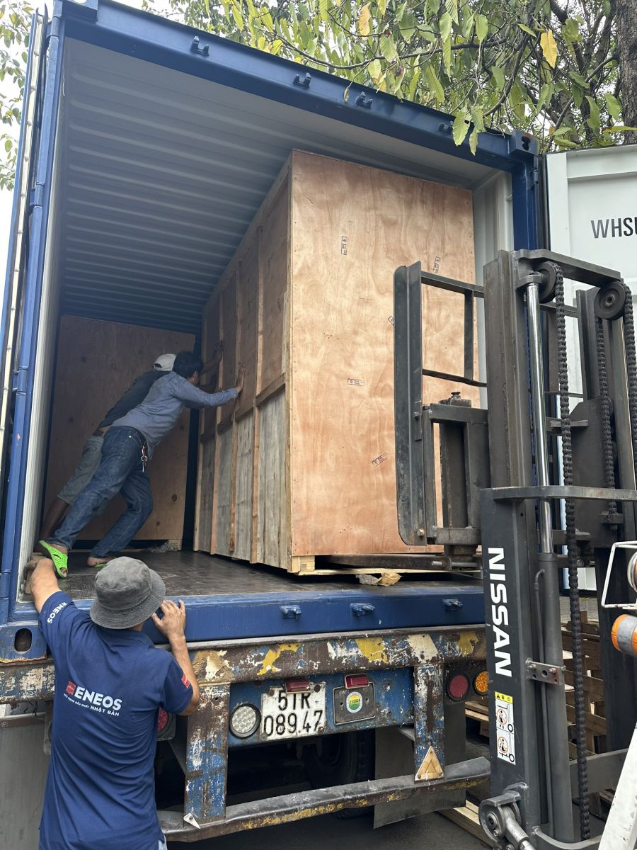 Gửi quần áo đi Hàn Quốc