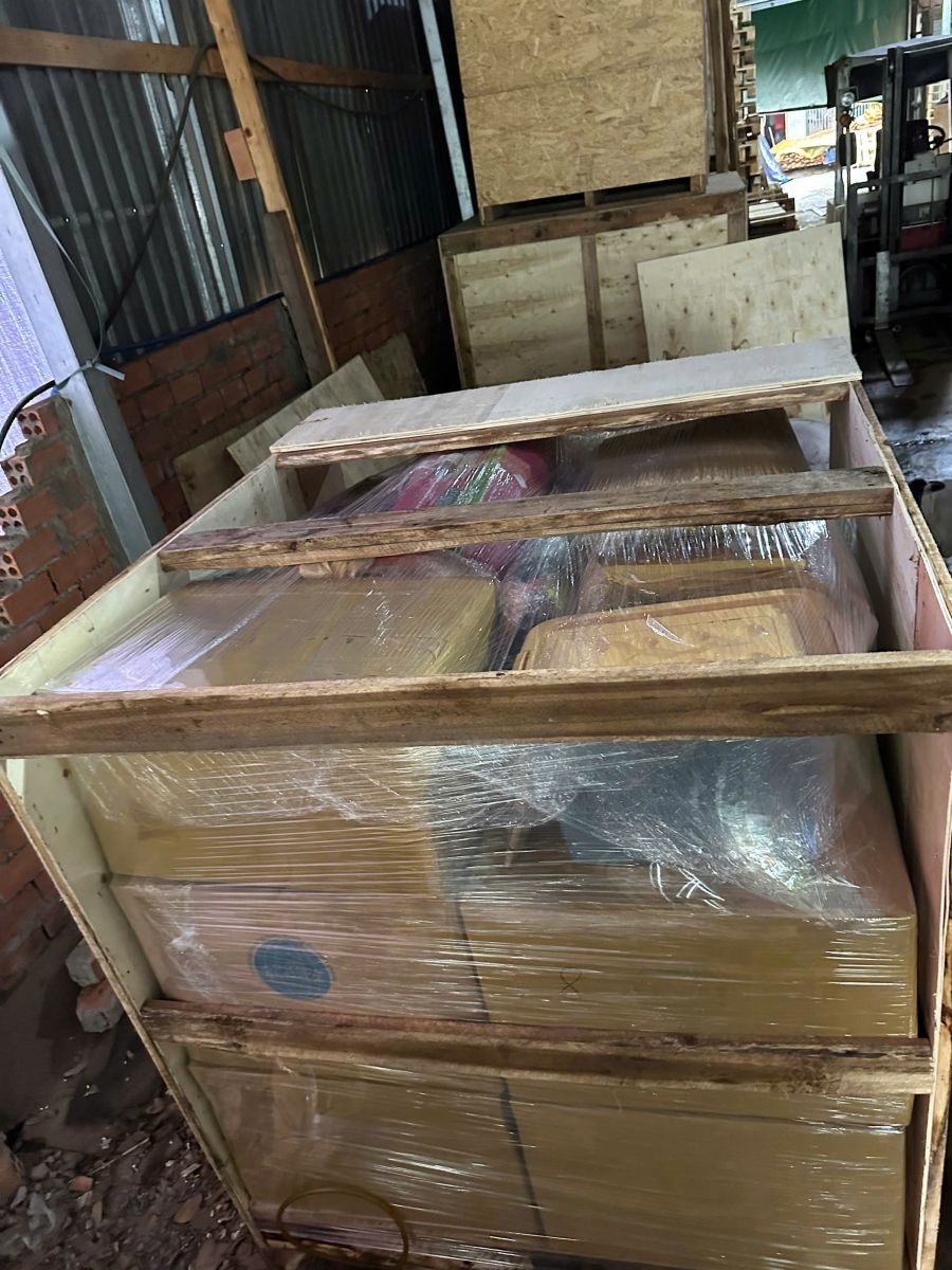 Dịch vụ gửi khô gà đi Mỹ