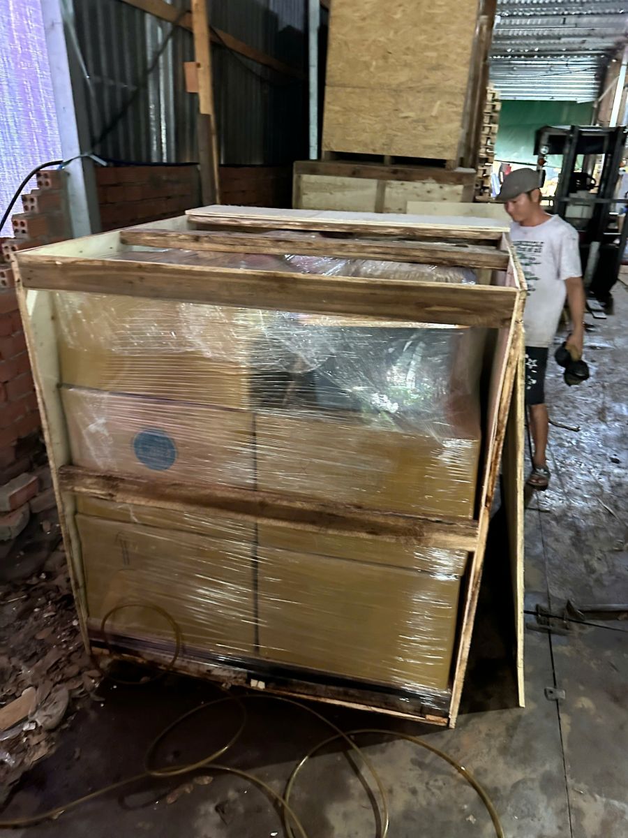 Gửi khô gà đi Mỹ tại Long Hưng Phát