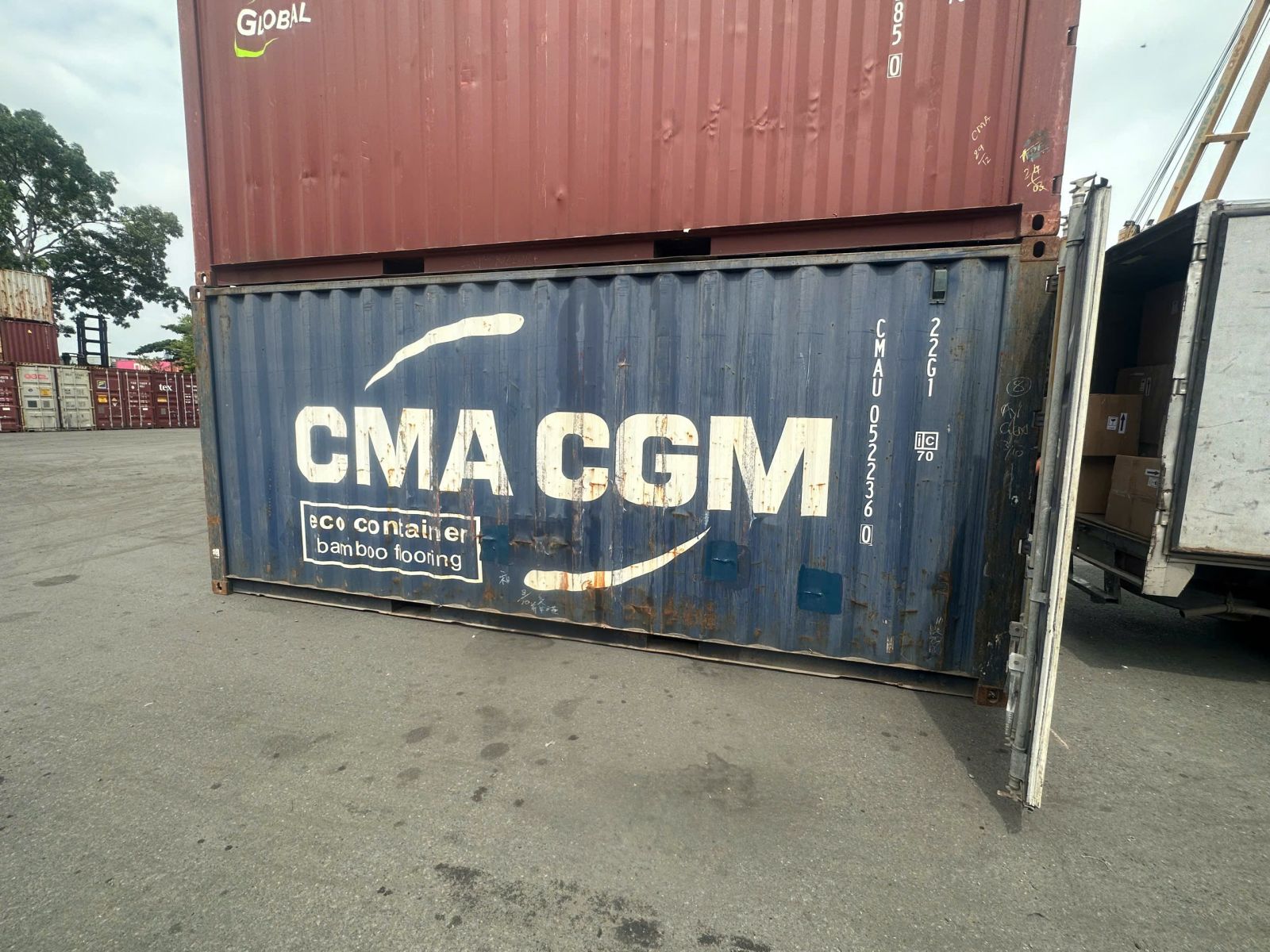 mặt hàng gửi đi nước ngoài bằng đường biển