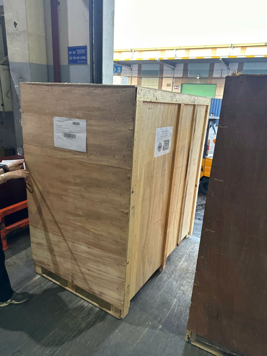 vận chuyển hàng đi Slovakia