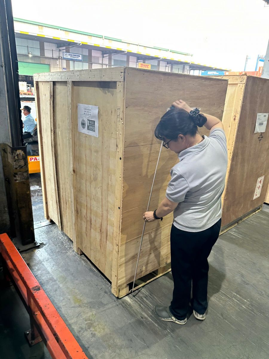 gửi hàng đi Slovakia tại Long Hưng Phát