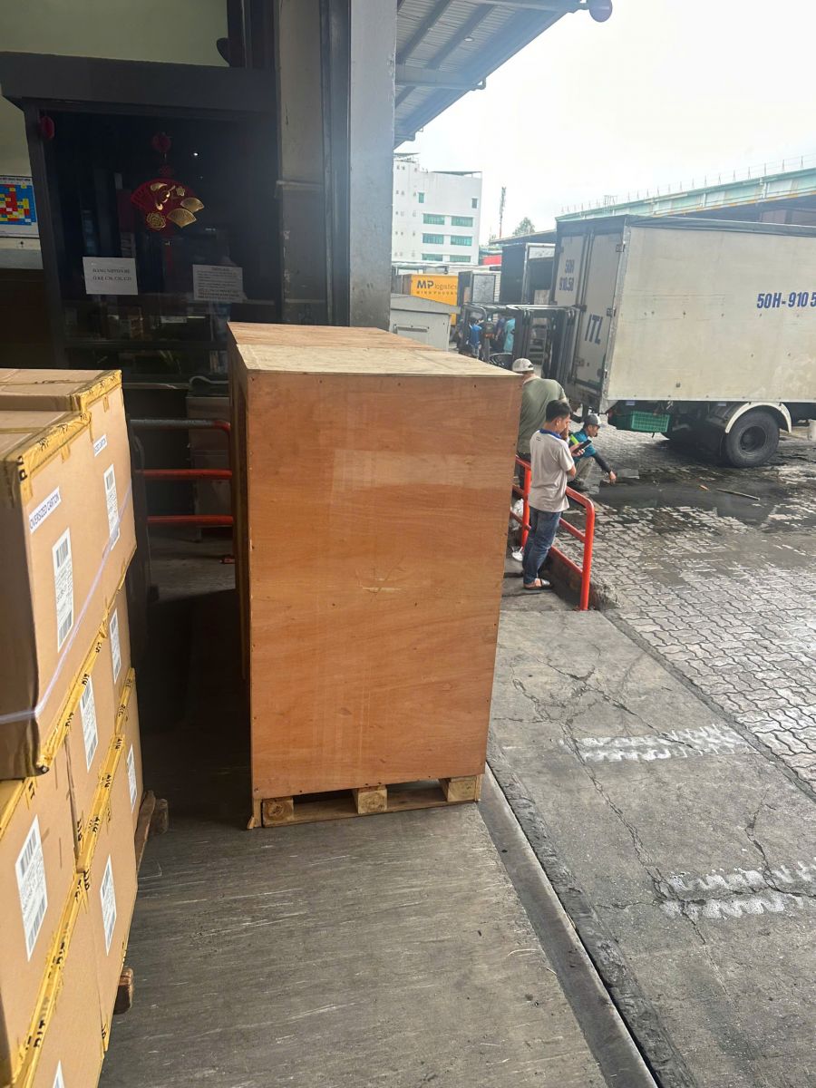 vận chuyển hàng đông lạnh đi Đức